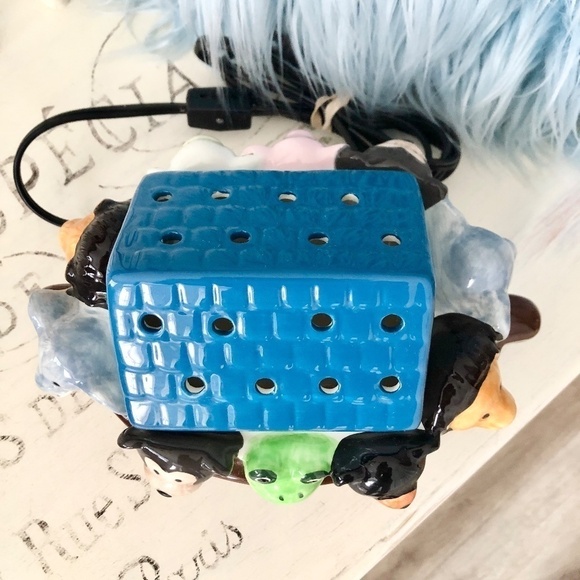 Scentsy, 2016 Buddies Ark, Warmer, Retired, Noahs Ark Wax Warmer, Good Condition - Picture 3 of 16